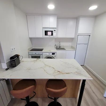 Ferry Port Brand New * Σανταντέρ