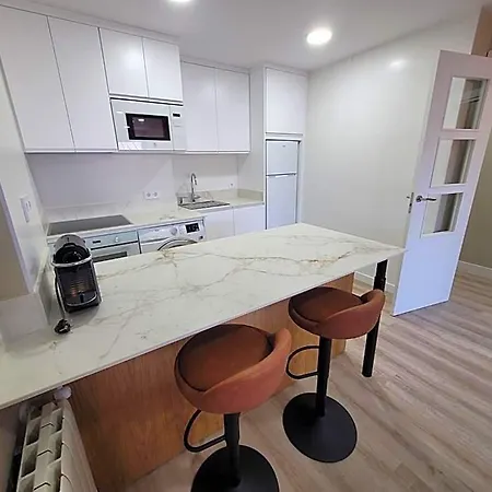 Ferry Port Brand New Apartment *