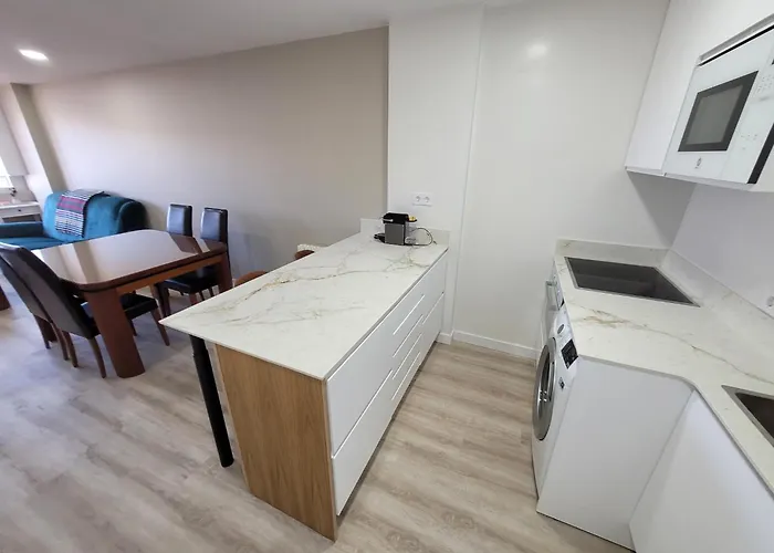 アパート Ferry Port Brand New